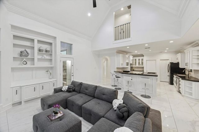 5671 Grand Floral Boulevard, Houston, TX 77041