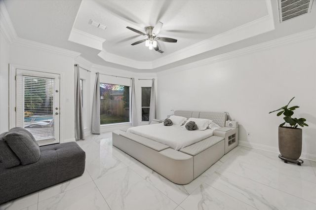 5671 Grand Floral Boulevard, Houston, TX 77041