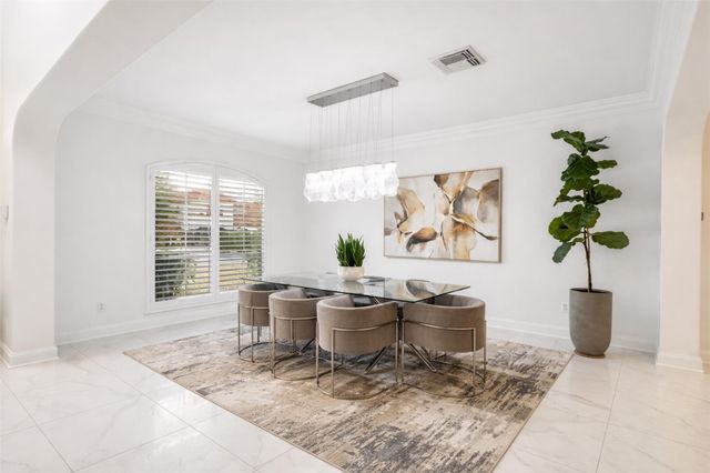 5671 Grand Floral Boulevard, Houston, TX 77041