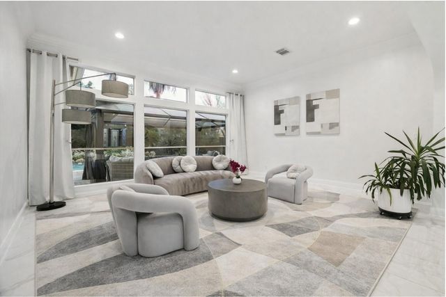 5671 Grand Floral Boulevard, Houston, TX 77041