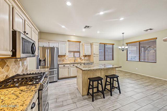17598 W CORRINE Drive, Surprise, AZ 85388