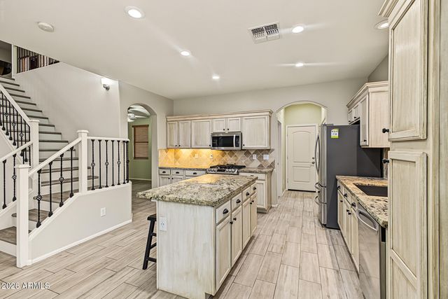 17598 W CORRINE Drive, Surprise, AZ 85388