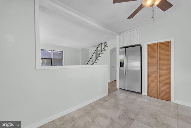 417 ROBERTS, Bellmawr, NJ 08031