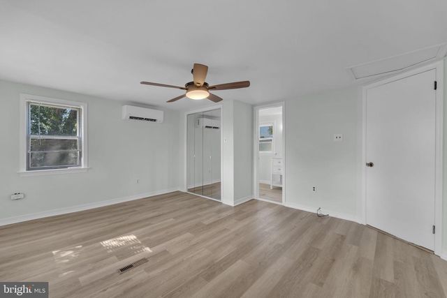 417 ROBERTS, Bellmawr, NJ 08031
