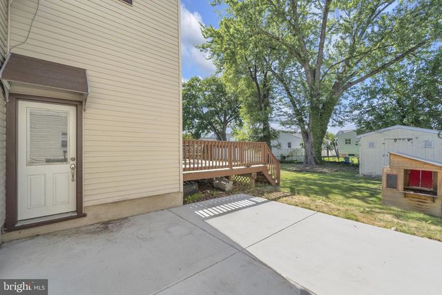 417 ROBERTS, Bellmawr, NJ 08031