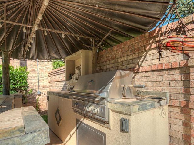 2104 Pinnacle Point, Oklahoma City, OK 73170