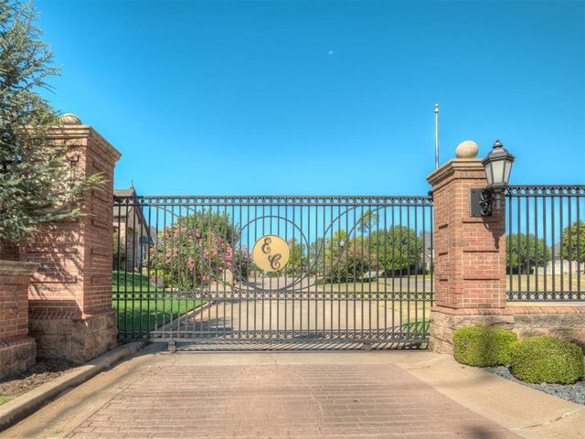2104 Pinnacle Point, Oklahoma City, OK 73170