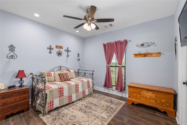 7504 Jibe Circle, Brownwood, TX 76801