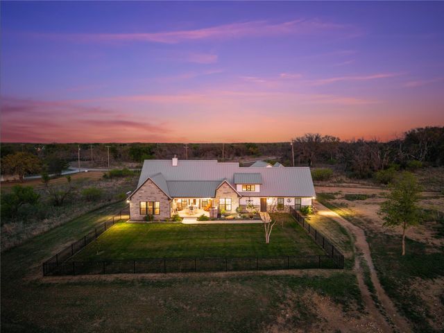 7504 Jibe Circle, Brownwood, TX 76801