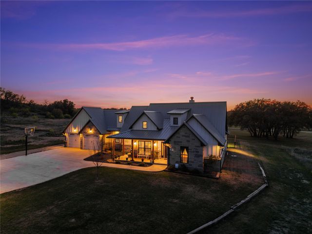 7504 Jibe Circle, Brownwood, TX 76801