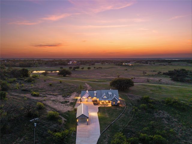 7504 Jibe Circle, Brownwood, TX 76801