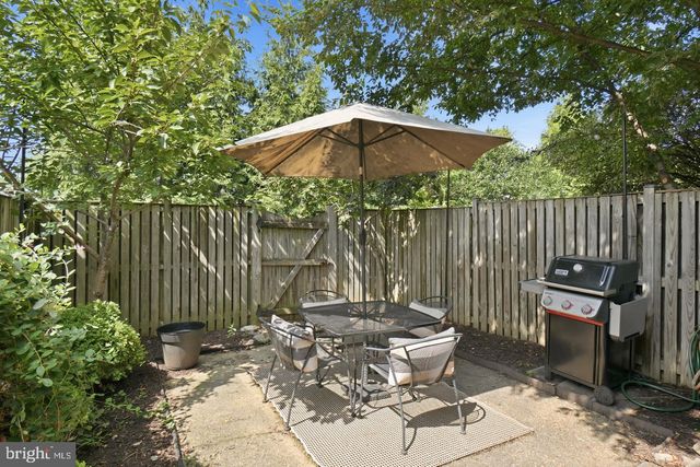 3615 S TAYLOR ST S, Arlington, VA 22206