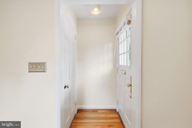 3615 S TAYLOR ST S, Arlington, VA 22206