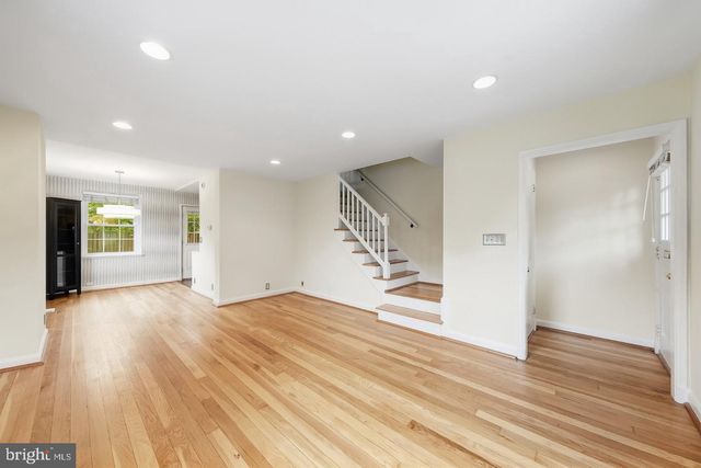 3615 S TAYLOR ST S, Arlington, VA 22206