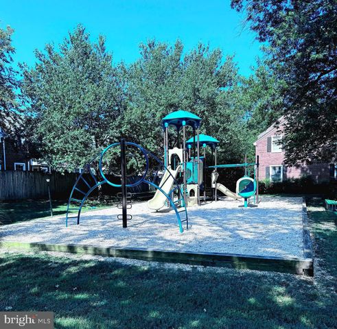 3615 S TAYLOR ST S, Arlington, VA 22206