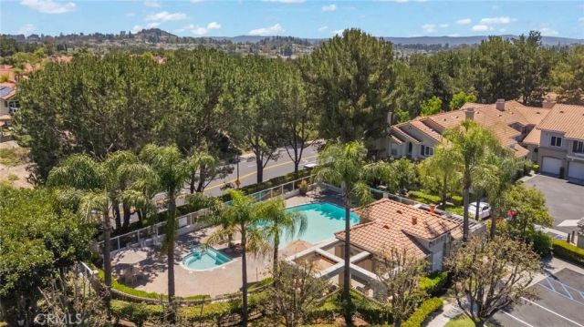133 California Court, Mission Viejo, CA 92692