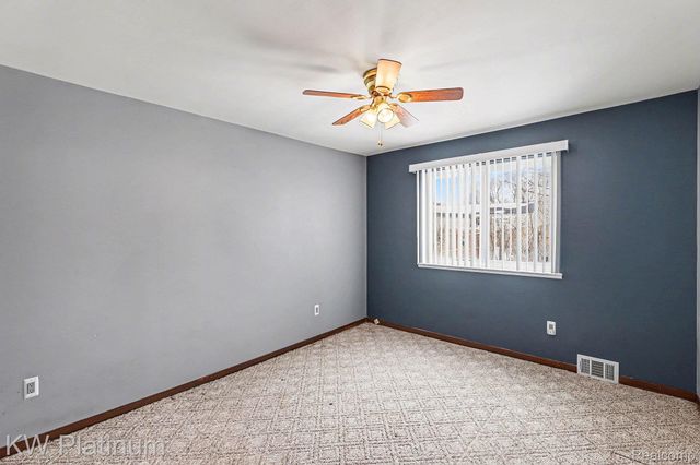 28599 Citation Drive, Roseville, MI 48066