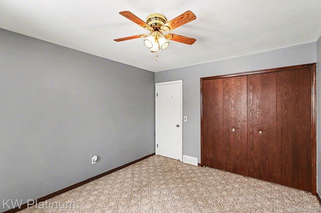 28599 Citation Drive, Roseville, MI 48066