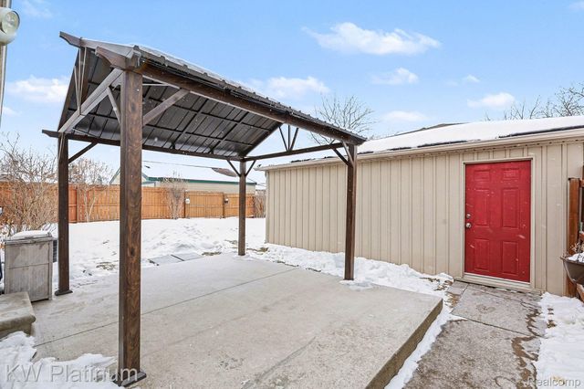 28599 Citation Drive, Roseville, MI 48066