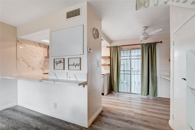 4770 Topaz Street 104, Las Vegas, NV 89121