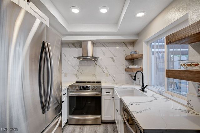 4770 Topaz Street 104, Las Vegas, NV 89121