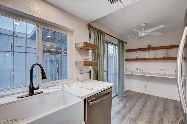 4770 Topaz Street 104, Las Vegas, NV 89121