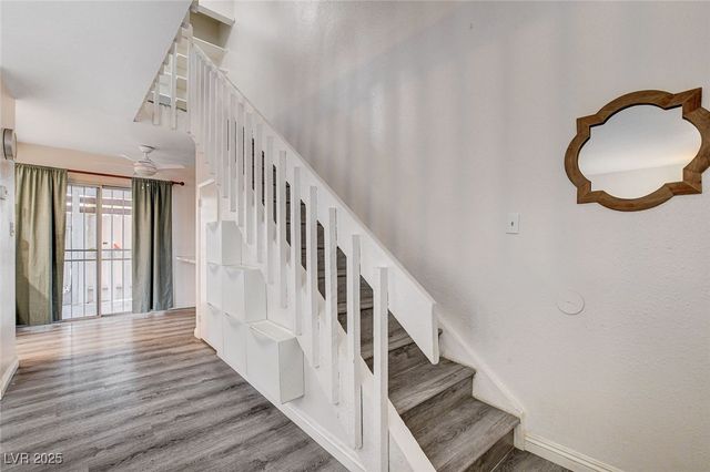 4770 Topaz Street 104, Las Vegas, NV 89121