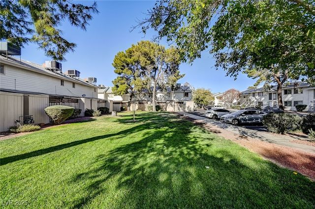 4770 Topaz Street 104, Las Vegas, NV 89121