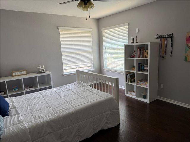 13 Oak VW, Round Rock, TX 78664