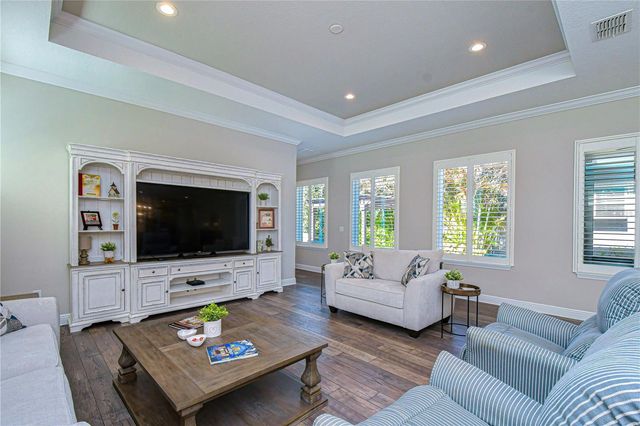 6005 SPARROWHEAD WAY, Lithia, FL 33547