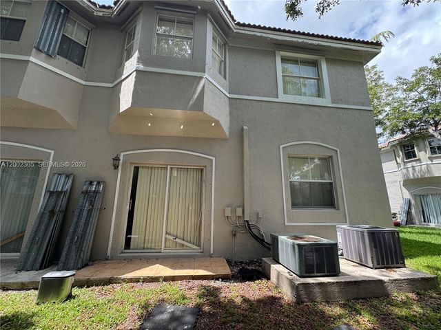 1652 SE 28th St 105, Homestead, FL 33035