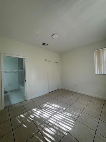 1652 SE 28th St 105, Homestead, FL 33035