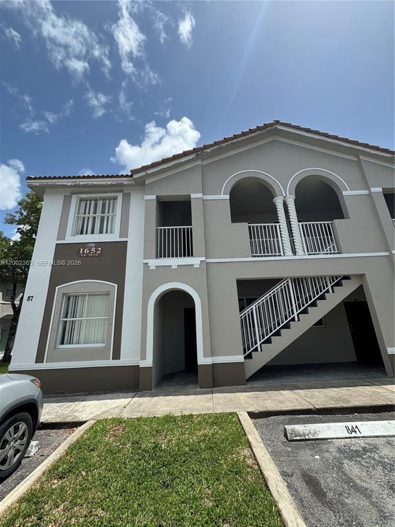 1652 SE 28th St 105, Homestead, FL 33035