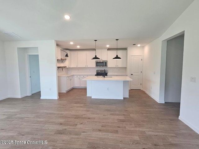 693 Eldron Boulevard SE 12, Palm Bay, FL 32909