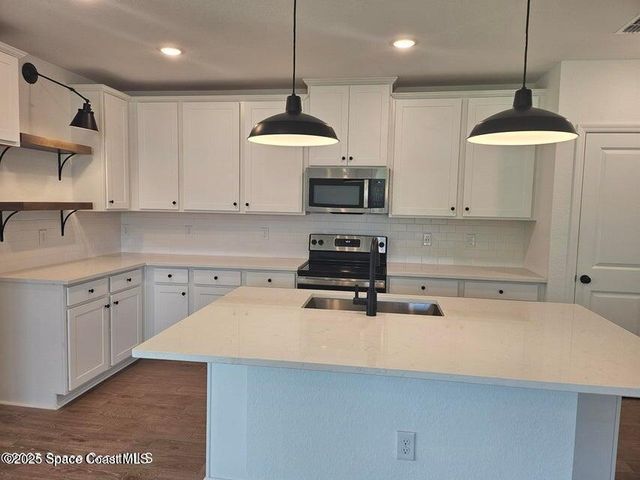 693 Eldron Boulevard SE 12, Palm Bay, FL 32909