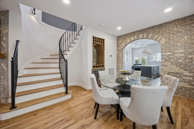 413 W 21st Street, Houston, TX 77008