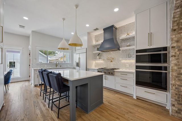 413 W 21st Street, Houston, TX 77008