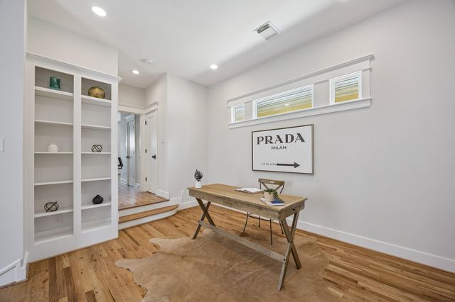 413 W 21st Street, Houston, TX 77008