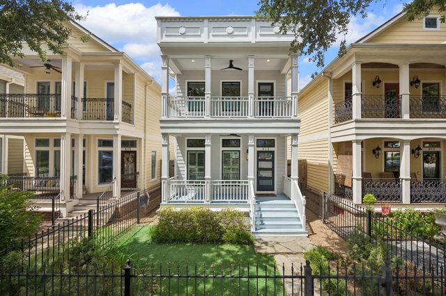 413 W 21st Street, Houston, TX 77008