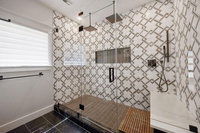 413 W 21st Street, Houston, TX 77008