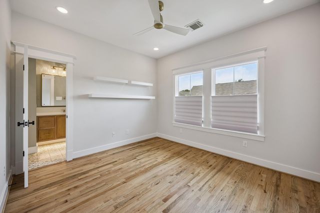 413 W 21st Street, Houston, TX 77008