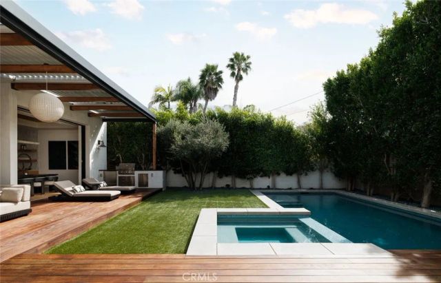 2325 E 16th, Newport Beach, CA 92663