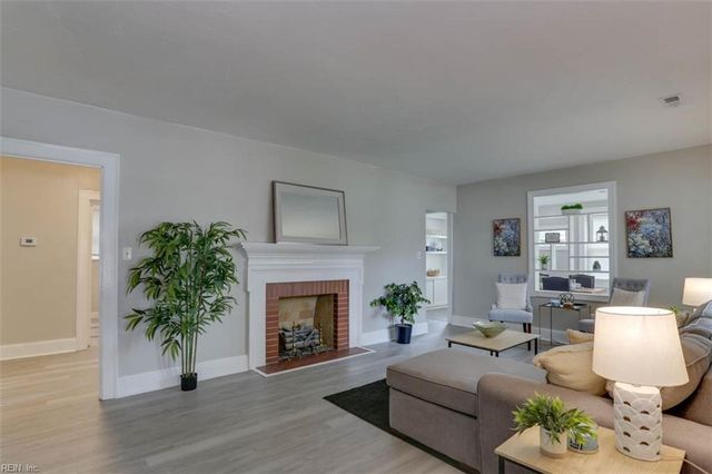 89 Nicholson ST, Portsmouth, VA 23702