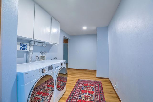 203 Spring Creek Drive NE, Albuquerque, NM 87122