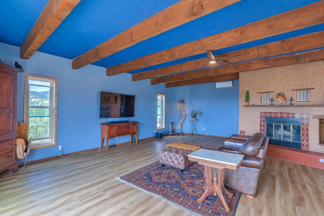 203 Spring Creek Drive NE, Albuquerque, NM 87122
