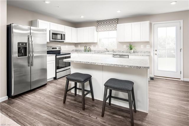 3082 Houston DR, Toano, VA 23168