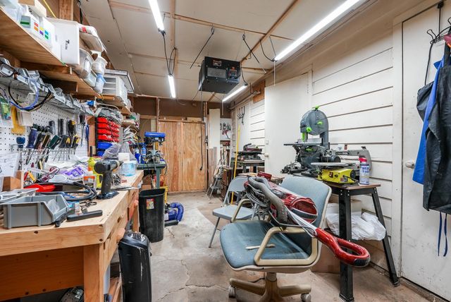 1646 N Montana Ave, El Dorado, KS 67042