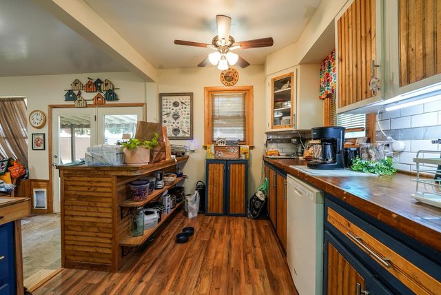 1646 N Montana Ave, El Dorado, KS 67042