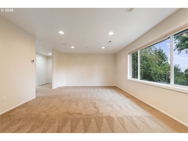 1727 Nw 30TH Cir, Camas, WA 98607