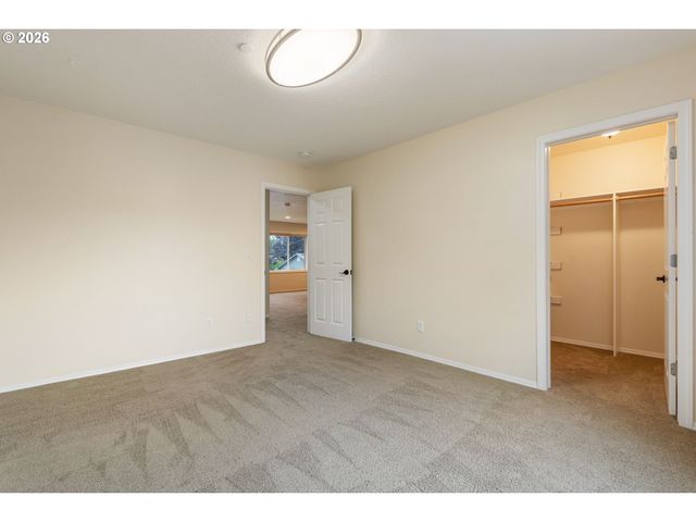 1727 Nw 30TH Cir, Camas, WA 98607